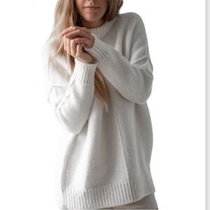 Lunya Alpaca Cozy Sweater Soft Oversized Cream Sz XS/S Quiet Luxury Cozycore